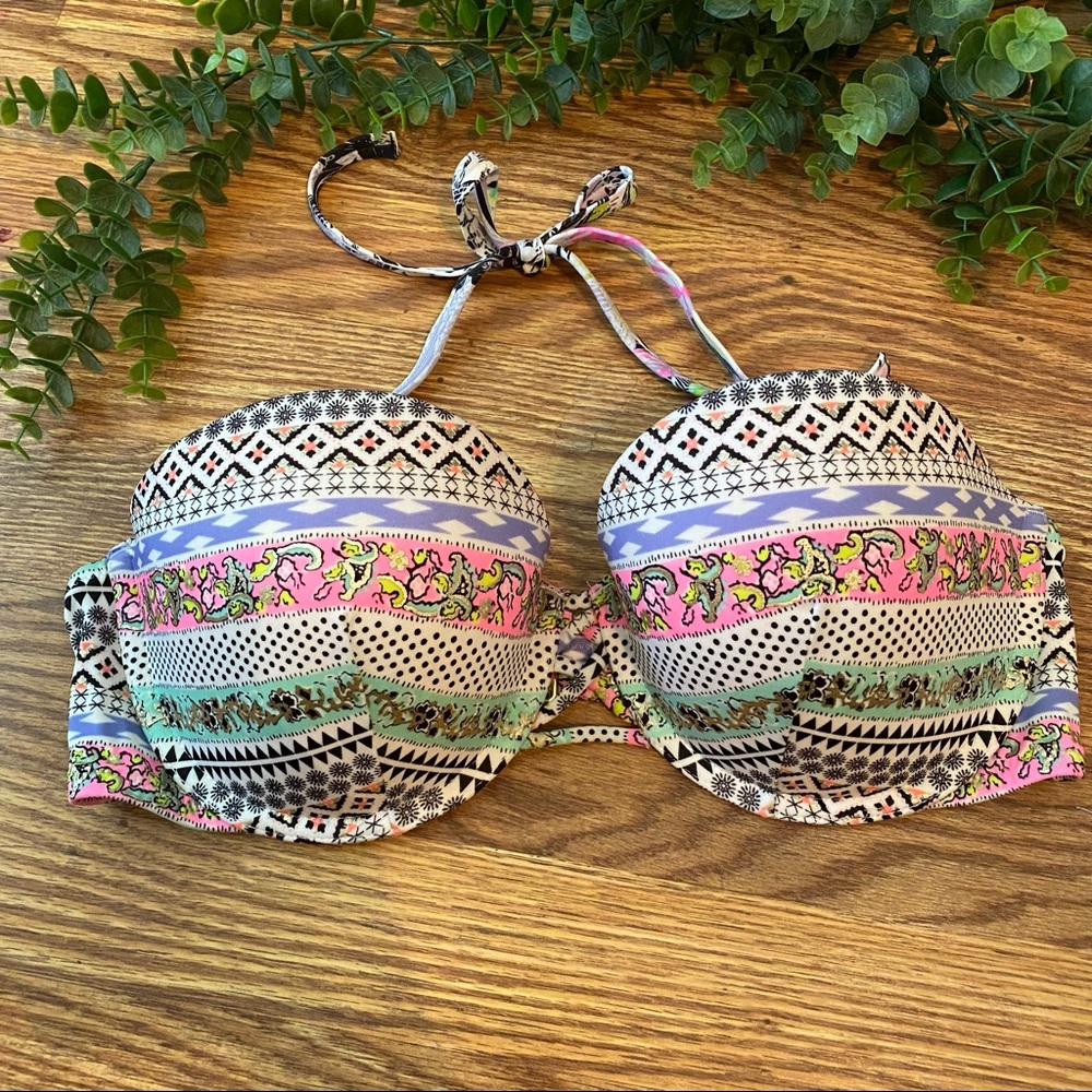 Victoria’s Secret padded underwire bikini top 36D